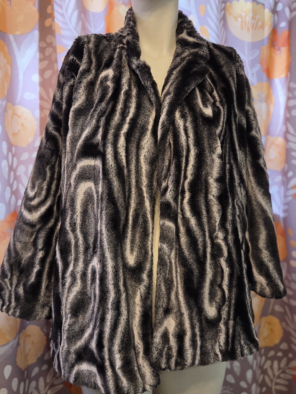 Alfred Dunner Black and Gray Faux Fur Teddy Jacket